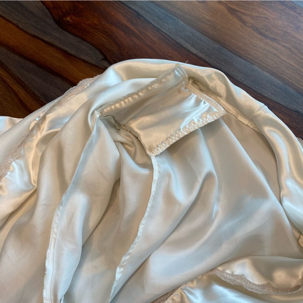 Vintage Full Length Satin Nightgown Lace Detail Silky Slip Dress Robe medium - Picture 8 of 16